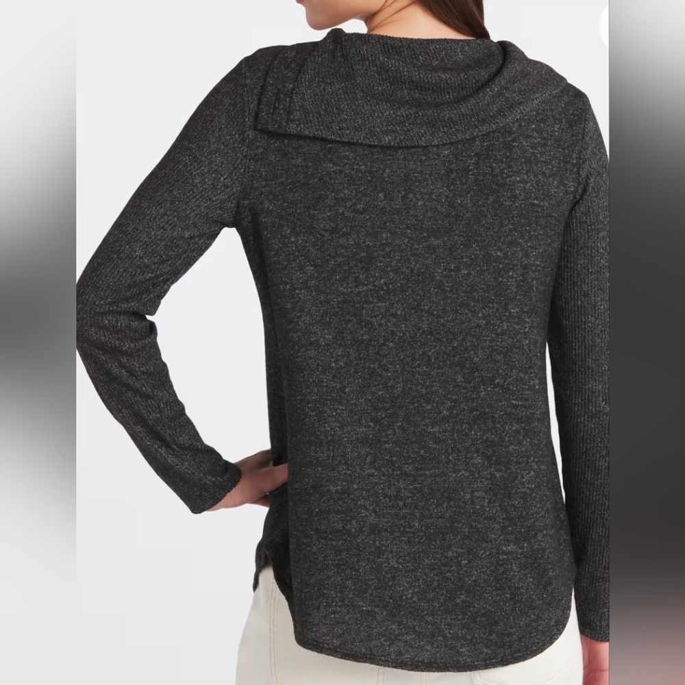 Fortune + Ivy, Kaavia Button Detail Brushed Knit Top, Dark Gray - Picture 3 of 4